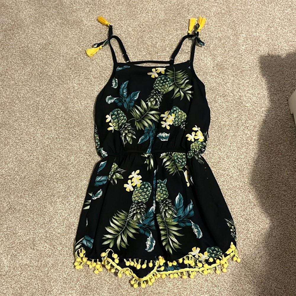 Pineapple print romper